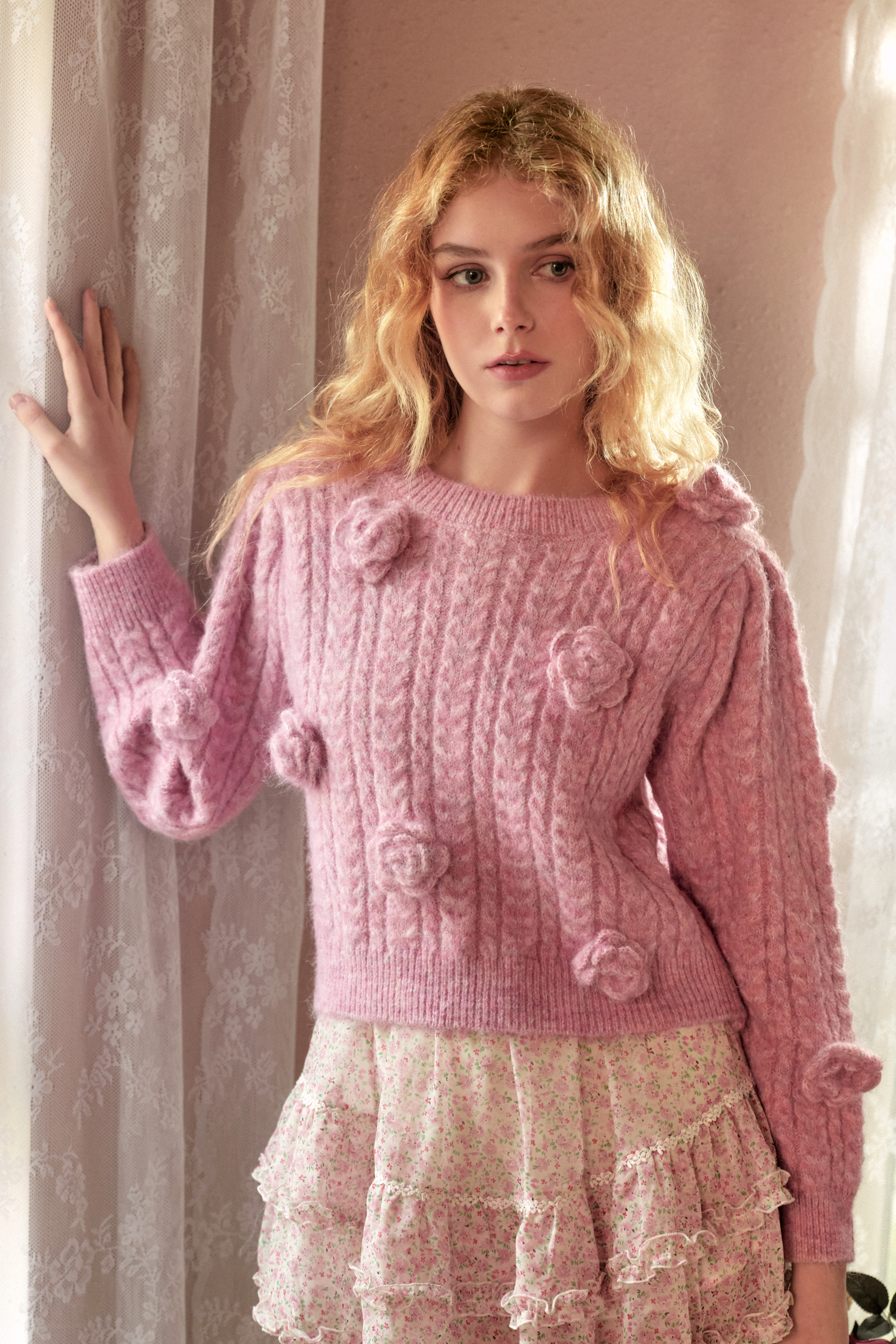 Jules Knitted Sweatwer with Roses