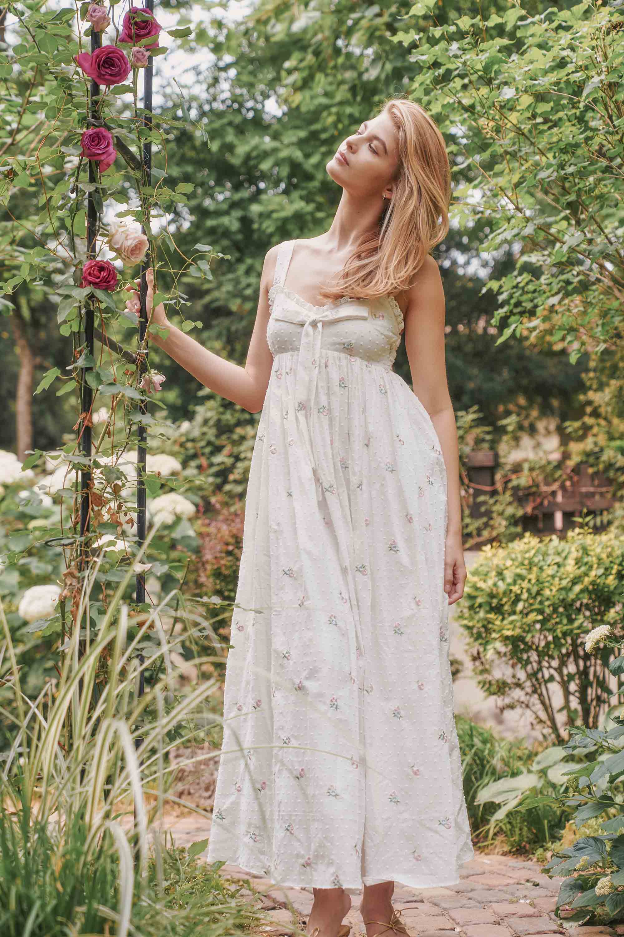 Summer Embroidery Print Maxi Dress